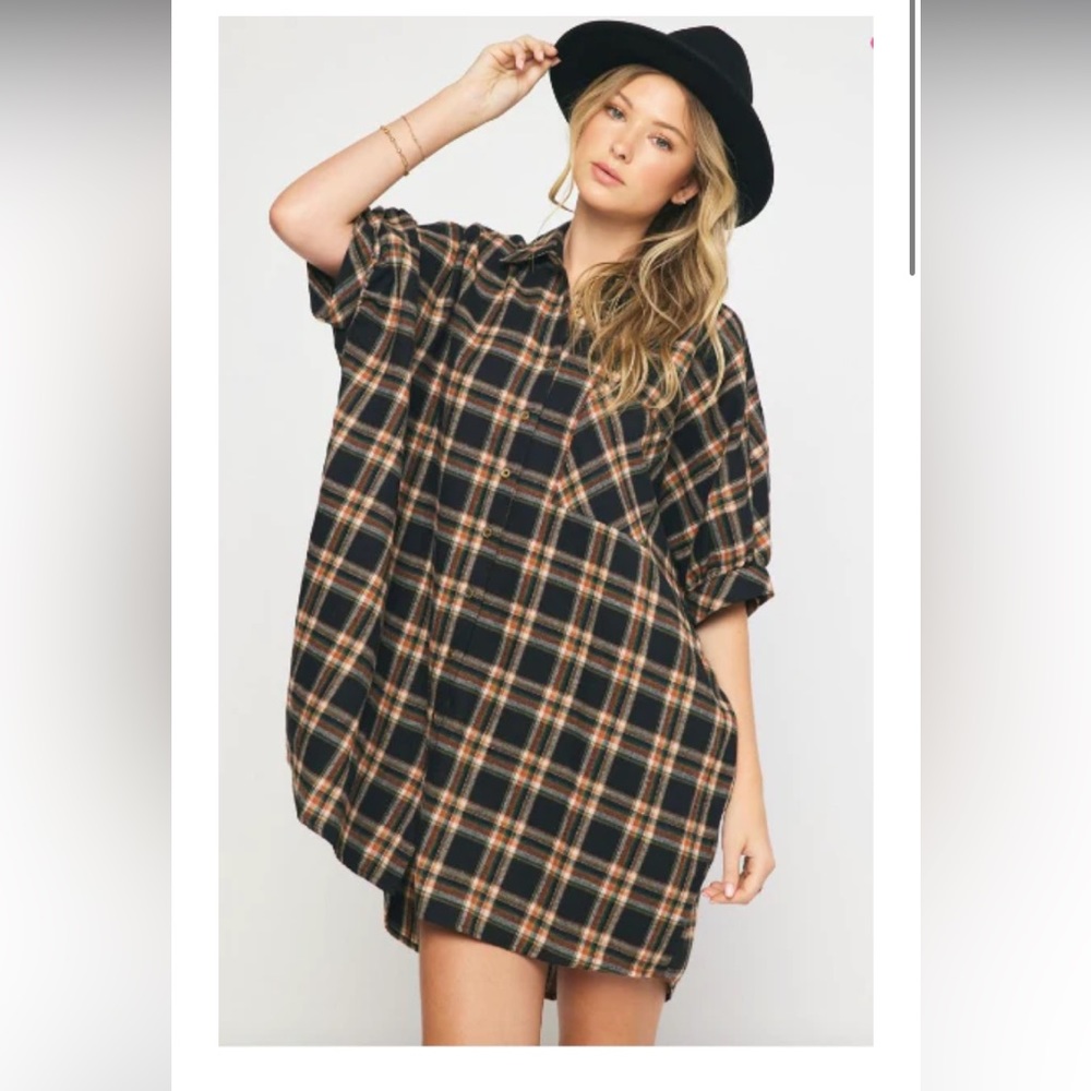 Medium Entro brand, oversized dress.